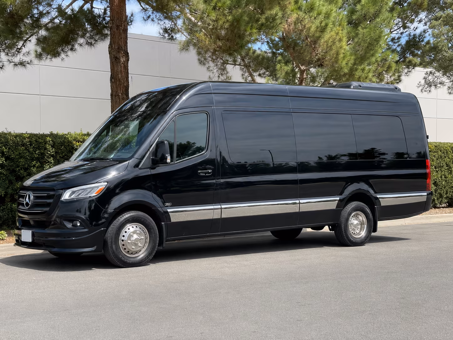 find the perfect transportation for your next wine tour 4